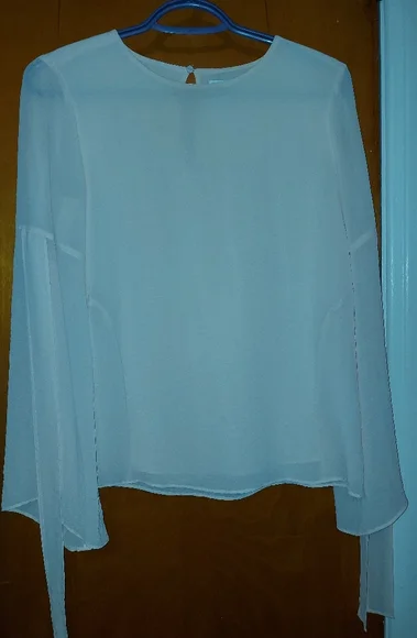 Small - Picture 1 of 3